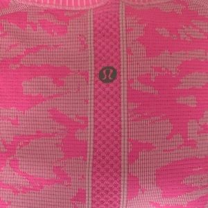 Lululemon Swiftly Tech Long Sleeve Hot Pink Camo Size 12